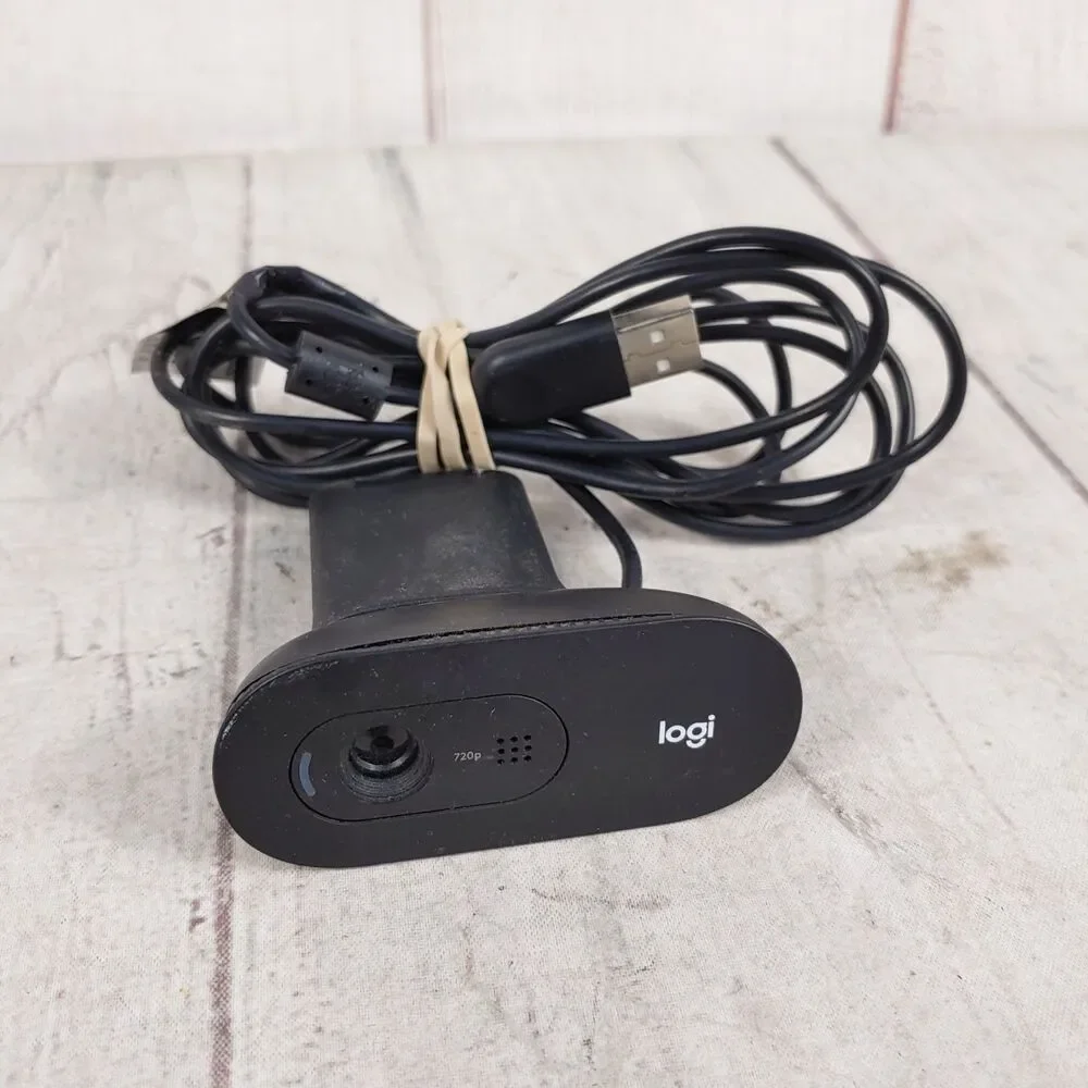 Logitech C270 HD Webcam 720p USB Widescreen Video Calling Camera V-U0018 TESTED